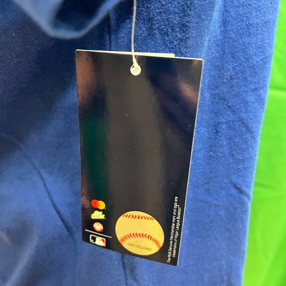 Phillies V-Neck T-shirt - Picture 5 of 11